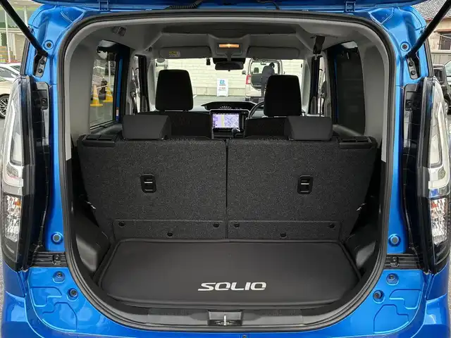 スズキ ソリオ バンディット HV MV 愛知県 2022(令4)年 0.9万km スピーディーブルーM ワンオーナー　/純正１０型ナビ　/・フルセグＴＶ　/・Ｂｌｕｅｔｏｏｔｈ　/・CD/DVD/片側パワスラ　/シートヒーター(D/N)/ヘッドアップディスプレイ　/レーダークルーズ　/車線逸脱警報　/前後ドラレコ　/純正フロアマット　/純正ＡＷ　/フォグランプ　/保証書　/取扱説明書