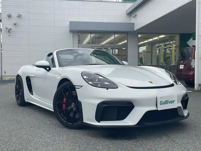 ポルシェ ポルシェ ７１８スパイダー 兵庫県 2021(令3)年 0.9万km 白 ワンオーナー/純正メーカーナビ/ハーフレザーシート/バックカメラ/アイドリングストップ/ビルトインETC2.0/シートヒーター/PDLS LEDヘッドライト/Auto BLIP/純正フロアマット/純正20インチアルミ