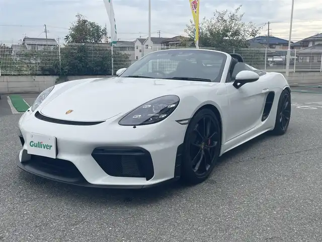 ポルシェ ポルシェ ７１８スパイダー 兵庫県 2021(令3)年 0.9万km 白 ワンオーナー/純正メーカーナビ/ハーフレザーシート/バックカメラ/アイドリングストップ/ビルトインETC2.0/シートヒーター/PDLS LEDヘッドライト/Auto BLIP/純正フロアマット/純正20インチアルミ