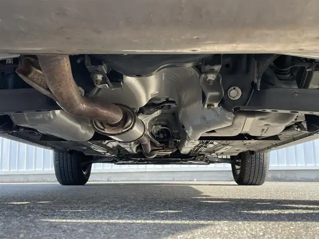 日産 エクストレイル 20Xi 滋賀県 2020(令2)年 4万km チタニウムカーキ 純正メモリナビ/・AM/FM/・CD/SD/・Bluetooth/・フルセグTV/アラウンドビューモニター/ステアリングスイッチ/革巻きステアリング/プロパイロット/エマージェンシーブレーキ/車線逸脱警報/車線逸脱抑制/後側方車両検知/移動物検知/クロストラフィックアラート/クリアランスソナー/コーナリングスタビリリティアシスト/アクティブエンジンブレーキ/追従クルーズコントロール/オーマチックハイビーム/パワーバックドア/ビルトインETC/前後ドライブレコーダー/デジタルインナーミラー/全席シートヒーター/ウェルカムライト/電動格納ミラー/純正18インチアルミホイール