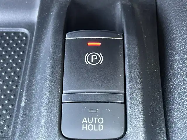 日産 エクストレイル 20Xi 滋賀県 2020(令2)年 4万km チタニウムカーキ 純正メモリナビ/・AM/FM/・CD/SD/・Bluetooth/・フルセグTV/アラウンドビューモニター/ステアリングスイッチ/革巻きステアリング/プロパイロット/エマージェンシーブレーキ/車線逸脱警報/車線逸脱抑制/後側方車両検知/移動物検知/クロストラフィックアラート/クリアランスソナー/コーナリングスタビリリティアシスト/アクティブエンジンブレーキ/追従クルーズコントロール/オーマチックハイビーム/パワーバックドア/ビルトインETC/前後ドライブレコーダー/デジタルインナーミラー/全席シートヒーター/ウェルカムライト/電動格納ミラー/純正18インチアルミホイール