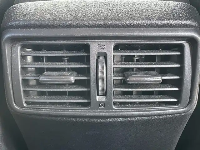 日産 エクストレイル 20Xi 滋賀県 2020(令2)年 4万km チタニウムカーキ 純正メモリナビ/・AM/FM/・CD/SD/・Bluetooth/・フルセグTV/アラウンドビューモニター/ステアリングスイッチ/革巻きステアリング/プロパイロット/エマージェンシーブレーキ/車線逸脱警報/車線逸脱抑制/後側方車両検知/移動物検知/クロストラフィックアラート/クリアランスソナー/コーナリングスタビリリティアシスト/アクティブエンジンブレーキ/追従クルーズコントロール/オーマチックハイビーム/パワーバックドア/ビルトインETC/前後ドライブレコーダー/デジタルインナーミラー/全席シートヒーター/ウェルカムライト/電動格納ミラー/純正18インチアルミホイール