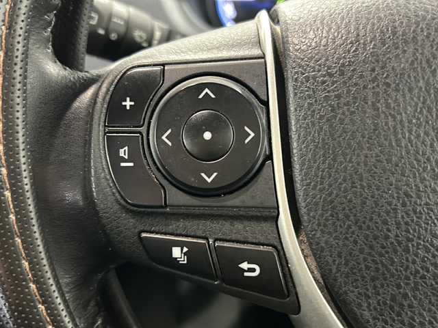 トヨタ ヴォクシー ハイブリッド ZS 煌 茨城県 2018(平30)年 9.6万km イナズマスパーキングブラックガラスフレーク ALPINEナビ（X9Z）/【フルセグTV/CD/DVD/Bluetooth】/バックカメラ/ALPINE12.8インチフリップダウンモニター/両側パワースライドドア/プリクラッシュセーフティ/レーンディパーチャーアラート/クルーズコントロール/横滑り防止装置/ドライブレコーダー/前席シートヒーター/純正16インチAW/ETC/オートハイビーム/オートライト/フォグランプ/純正フロアマット/純正ドアバイザー/ISOFIX