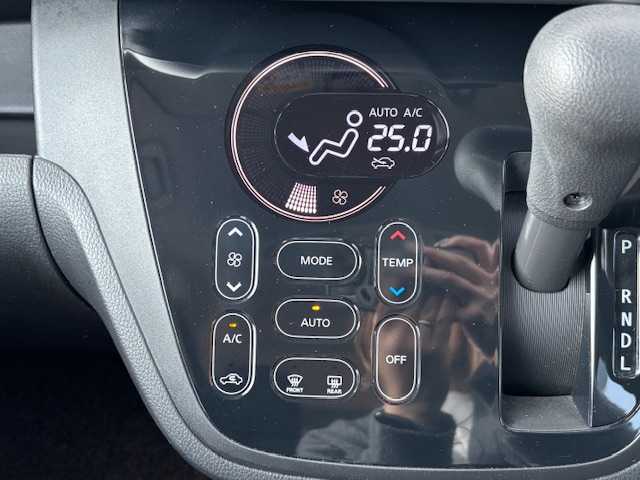 日産 デイズ ルークス X Vセレクション 宮城県 2018(平30)年 1.1万km シルキーホワイトP/シルキーローズM 登録時走行距離10978km/純正SDナビ/バックカメラ/アラウンドビューモニター/ETC/両側パワースライドドア/ドライブレコーダー/エマージェンシーブレーキ/アイドリングストップ/プッシュスタート/純正アルミホイール/スマートキー/AAC/純正フロアマット/電動格納ミラー/ドアバイザー/ハロゲン