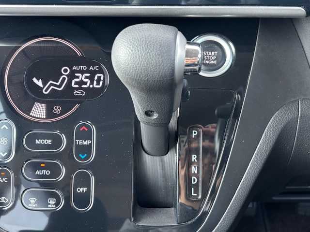 日産 デイズ ルークス X Vセレクション 宮城県 2018(平30)年 1.1万km シルキーホワイトP/シルキーローズM 登録時走行距離10978km/純正SDナビ/バックカメラ/アラウンドビューモニター/ETC/両側パワースライドドア/ドライブレコーダー/エマージェンシーブレーキ/アイドリングストップ/プッシュスタート/純正アルミホイール/スマートキー/AAC/純正フロアマット/電動格納ミラー/ドアバイザー/ハロゲン