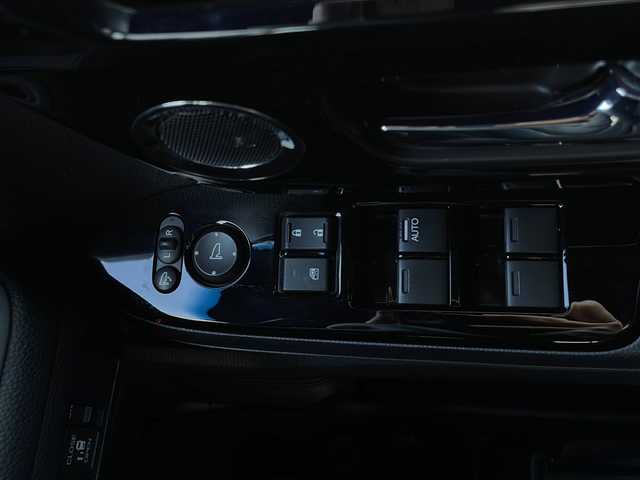 ホンダ Ｎ ＢＯＸ カスタム L 山口県 2021(令3)年 4.4万km プレミアムグラマラスブロンズP 純正ディスプレイオーディオ【WX-211C】/・ワンセグテレビ/・CD/・Bluetooth/・iPod/USB/・AM/FM/ETC/前方ドライブレコーダー/片側パワースライドドア/プッシュスタート/スマートキー/シートヒーター（運転席＋助手席）/LEDヘッドライト/オートライト/USB入力端子/USB充電端子×２/シガーソケット/ホンダセンシング/・衝突軽減ブレーキ/・先行車発進お知らせ機能/・歩行者事故低減ステアリング/・路外逸脱抑制機能/・標識認識機能/・渋滞追従機能付アダプティブクルーズコントロール/・車線維持支援システム/・オートハイビーム/・後方誤発進抑制機能、/・近距離街突軽減ブレーキ/・パーキングセンサーシステム/保証書