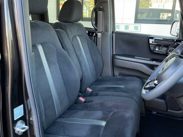 ホンダ Ｎ ＢＯＸ カスタム L 山口県 2021(令3)年 4.4万km プレミアムグラマラスブロンズP 純正ディスプレイオーディオ【WX-211C】/・ワンセグテレビ/・CD/・Bluetooth/・iPod/USB/・AM/FM/ETC/前方ドライブレコーダー/片側パワースライドドア/プッシュスタート/スマートキー/シートヒーター（運転席＋助手席）/LEDヘッドライト/オートライト/USB入力端子/USB充電端子×２/シガーソケット/ホンダセンシング/・衝突軽減ブレーキ/・先行車発進お知らせ機能/・歩行者事故低減ステアリング/・路外逸脱抑制機能/・標識認識機能/・渋滞追従機能付アダプティブクルーズコントロール/・車線維持支援システム/・オートハイビーム/・後方誤発進抑制機能、/・近距離街突軽減ブレーキ/・パーキングセンサーシステム/保証書