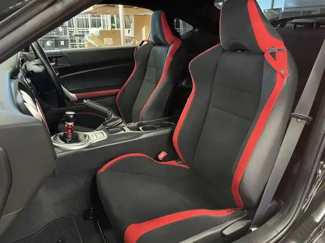 トヨタ ８６ GT 千葉県 2017(平29)年 4.2万km クリスタルブラックシリカ ワンオーナー/HKS車高調/WORKTR-7 18インチAW/GReddyコンフォートスポーツGT スラッシュver.2/SARDGTウイング/BLITZ3連メーター（水温/油温/油圧）/社外メモリナビ/フルセグTV