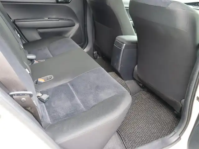 トヨタ カローラ フィールダー 1．5G 福島県 2018(平30)年 4.2万km スーパーホワイトⅡ  ワ ン オ ー ナ ー/ 4  W  D/ 衝 突 被 害 軽 減/ 純 正 S D ナ ビ /　・CD/DVD/BT/フルセグTV/ バ ッ ク カ メ ラ/ レ ー ン ア シ ス ト/ 横 滑 り 防 止/ ヘ ッ ド ラ イ ト レ ベ ラ イ ザ ー/ 電 動 格 納 ミ ラ ー/ 純 正 ド ア バ イ ザ ー/ 社 外 前 後 ド ラ イ ブ レ コ ー ダ ー/ 純 正 フ ロ ア マ ッ ト/ 新 車 保 証 書/ 取 扱 説 明 書