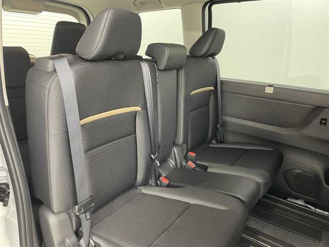 日産 セレナ ハイウェイスター V Vセレクション 福島県 2024(令6)年 0.1万km未満 プリズムホワイト プロパイロット/・ハンドル支援/・側方支援/・後側方支援/・緊急支援/・先行車発進告知/・速度標識/・標識検知/・後退時車両検知/・ふらつき警報/・BSM/・オートハイビーム/・レーダークルーズコントロール　/アラウンドビューモニター　/両側パワースライドドア　/・ハンズフリースライドドア　/エマージェンシーブレーキ　/デジタルインナーミラー　/プッシュスタート　/・スマートキー　/・スペアキー　/電子パーキング/・ブレーキホールド/パドルシフト/LEDライト/・オートライト/・フォグライト