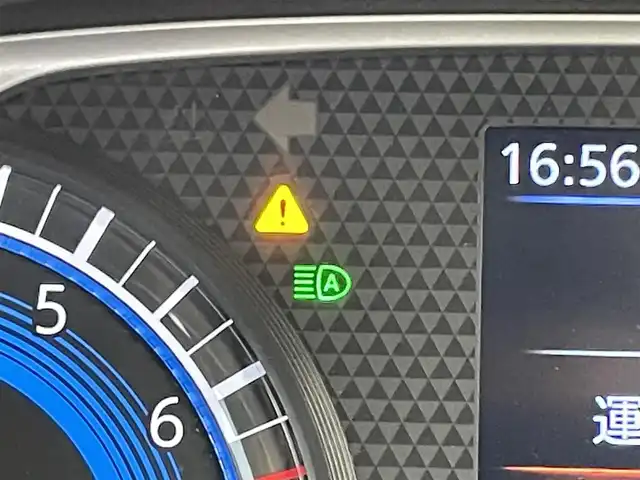 日産 ルークス HWS X プロパイロットED 群馬県 2021(令3)年 3.9万km チタニウムグレーM/シルキーホワイト 純正９インチナビ　プロパイロット　アラウンドビューモニター　レーンキープアシスト　エマージェンシーブレーキ　オートマチックハイビーム　両側パワースライドドア　ドライブレコーダー　ＬＥＤライト　禁煙車