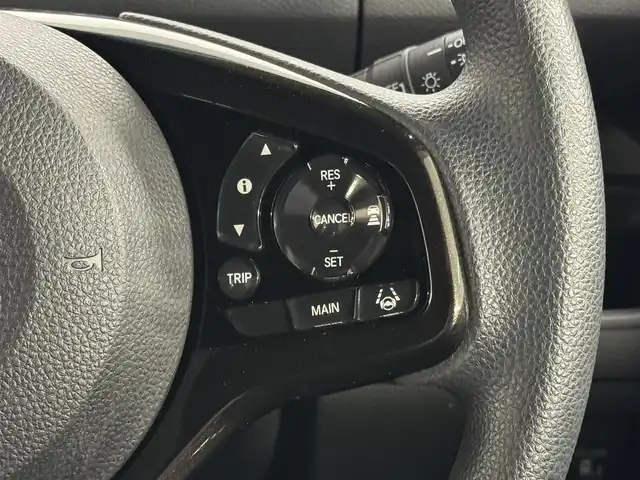 ホンダ Ｎ ＢＯＸ カスタム G L ホンダセンシング 三重県 2018(平30)年 5.3万km クリスタルブラックパール ガソリン/FF/インパネCVT/純正 8インチナビ VXU-185NBi/（CD/DVD/FM/AM/TV/Music Rack/iPod/SD/USB/Bluetooth/Apple CarPlay/VTR/AUX）/バックカメラ/両側パワースライドドア/ビルトイン ETC/Honda SENSING/・衝突軽減ブレーキ［CMBS］/・車線維持支援システム［LKAS］/・アダプティブクルーズコントロール［ACC］/・路外逸脱抑制機能/・先行車発進お知らせ機能/・標識認識機能/装備/・オートエアコン/・オートライト/・LED ヘッドライト＆フロントフォグランプ/・ステアリングスイッチ/・USBジャック（充電用（2.5A高速充電対応）x2、入力用x1）/・電動格納ドアミラー（ウインカー付）/・純正 14inAW/・スマートキーx2/・保/取/ナビ取/など