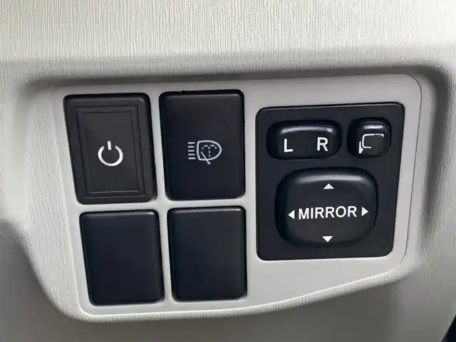 トヨタ プリウス S　LEDエディション 福井県 2011(平23)年 10.6万km ダークバイオレットマイカメタリック (株)IDOMが運営する【じしゃロン福井店】の自社ローン専用車両になりますこちらは現金またはオートローンご利用時の価格です。自社ローンご希望の方は別途その旨お申付け下さい/純正SDナビ/TV/Bluetooth/CD/DVD/バックカメラ/ETC/純正LEDヘッドライト/オートライト/フォグライト/ドアバイザー/電動格納ミラー/ステアリングスイッチ/プッシュスタート/スマートキー/スペアキー/取扱説明書