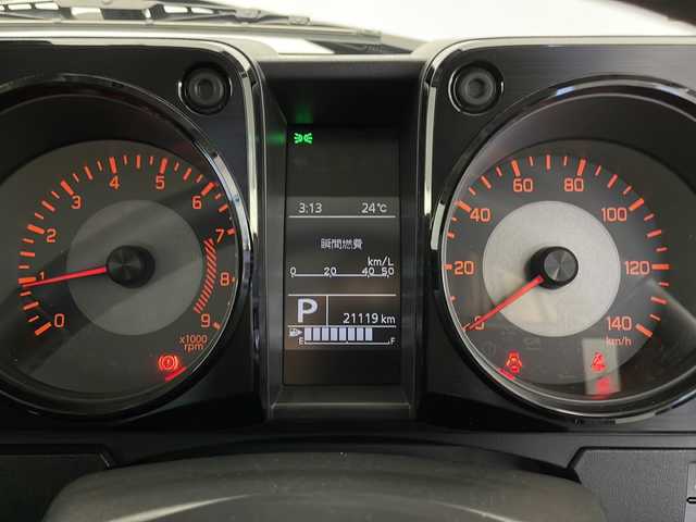 スズキ ジムニー XC 長野県 2023(令5)年 2.2万km ジャングルグリーン 4WD/社外ナビ（型番:CN-BR310B)/（CD/BL/FM/AM）/バックカメラ/ターボ/ETC/ドライブレコーダー（前）/クルーズコントロール（追従なし）/盗難防止装置/シートヒーター（前席）/ミラーヒーター/LEDヘッドライト/オートライト/フォグランプ/純正アルミホイール/社外マット/スマートキー