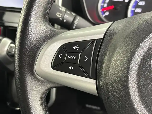 トヨタ ルーミー カスタムG S 埼玉県 2016(平28)年 7.8万km ブラックマイカメタリック 純正SDナビ/　Bluetooth/地デジ/バックカメラ/両側パワースライドドア/クルーズコントロール/D席・N席シートヒーター/ビルドインＥＴＣ/スマートキー/プッシュスタート