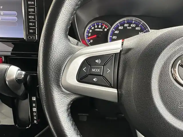 トヨタ ルーミー カスタムG S 滋賀県 2016(平28)年 7.8万km ブラックマイカメタリック (株)IDOMが運営する【じしゃロン草津店】の自社ローン対象車両になります。こちらは現金ご利用時の価格です。自社ローンご希望の方は別途その旨お申付け下さい。