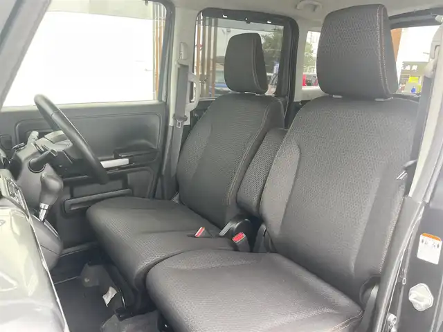 スズキ スペーシア ギア HYBRID XZターボ 千葉県 2019(令1)年 11.6万km ブルーイッシュブラックパール3 (株)IDOMが運営する【じしゃロン八千代店】の自社ローン対象車両になります。こちらは現金またはオートローンご利用時の価格です。自社ローンご希望の方は別途その旨お申付け下さい/純正８インチナビ（CN-RZ843）/・CD/DVD/・フルセグTV/・Bluetooth接続/バックカメラ/全方位カメラ/ビルトインETC/両側パワースライドドア/ステアリングリモコン/クルーズコントロール/HUD/パドルシフト/D/N席シートヒーター/LEDヘッドライト/プッシュスタート/スマートキー/純正フロアマット