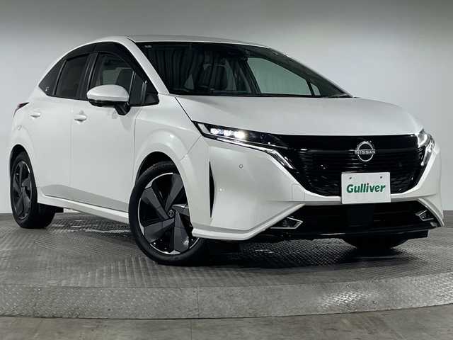 日産 オーラ G レザーエディション 神奈川県 2024(令6)年 0.4万km ピュアホワイトパール 純正9インチナビ/・BT/フルセグTV/SD/USB/AM/FM/アラウンドビューモニター/レザーシート/デジタルインナーミラー/ETC/純正前後ドライブレコーダー/電動サイドブレーキ/オートブレーキホールド/ECO/SPORTモード/EVモード/シートヒーター(D/N)/革巻きステアリング/ステアリングスイッチ/Autoライト/ステアリングヒーター/インテリジェントキー/プッシュスタートボタン/LEDヘッドライト/フォグランプ/電動格納ミラー/ウィンカーミラー/シートリフター/純正フロアマット/純正アルミホイール/純正ドアバイザー