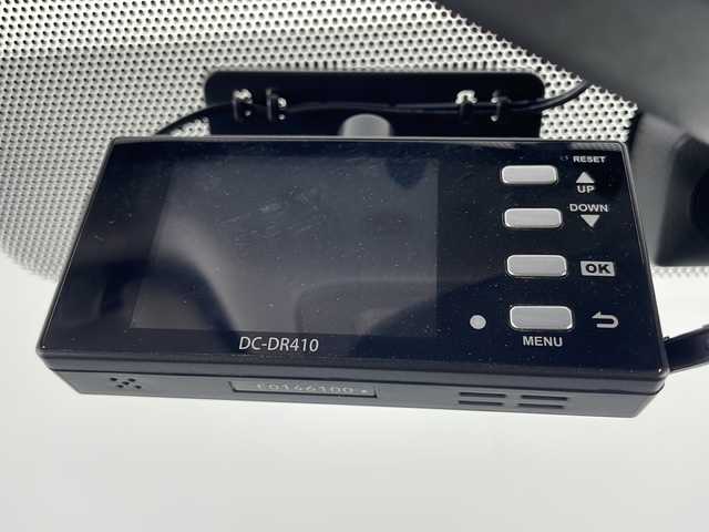 トヨタ ノア X 宮崎県 2015(平27)年 6.2万km ダークシェリーマイカM 禁煙車/社外9型ナビTV/（アルパイン/X900/CD/DVD/MSV/Bluetooth/フルセグTV)/社外10.1型リアフリップダウンモニター/（アルパイン/TMX-RM300S）/社外ドライブレコーダー/純正ビルトインETC/純正フロアマット/両側電動スライドドア/デュアルオートエアコン/オート電動格納ミラー/ウインカードアミラー/スマートキー/プッシュエンジンスタート