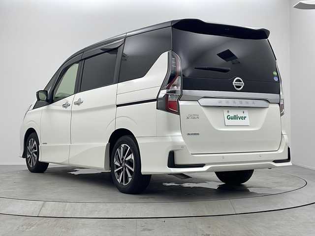 日産 セレナ ハイウェイスター V 大阪府 2020(令2)年 3万km ブリリアントホワイトパール 2トーン ワンオーナー/純正１０型ナビ（CD/DVD/BD/SD/USB/BT/HDMI）/フルセグＴＶ（キャンセラー付き）/フリップダウンモニター/両側パワースライドドア/前後ドライブレコーダー/前後コーナーセンサー/ビルトインＥＴＣ/全方位カメラ/衝突軽減ブレーキ/車線逸脱防止装置/オートＬＥＤヘッドライト/オートハイビーム/クルーズコントロール/スマートキー/スペアキーあり/純正フロアマット