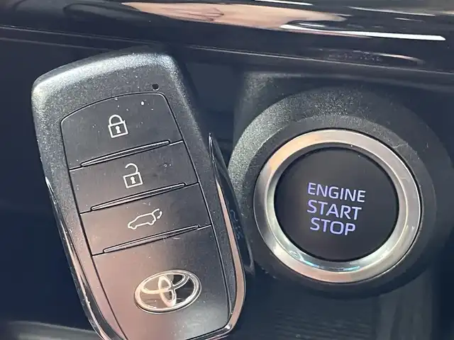 トヨタ ハリアー Z レザーパッケージ 島根県 2020(令2)年 4.9万km プレシャスブラックパール 登録時走行距離　48539km/純正ナビ（フルセグテレビ/Bluetooth/AM/FM)/JBL/全周囲カメラ/追従型クルーズコントロール/電動リアゲート/パワーシート（DN席)/シートヒーター（DN席)/エアシート（DN席)/ステアリングヒーター/デジタルインナーミラー/電動パーキング/オートマチックハビーム/コーナーセンサー/レーンキープアシスト/横滑り防止/衝突軽減ブレーキ/ETC/純正アルミ19インチ