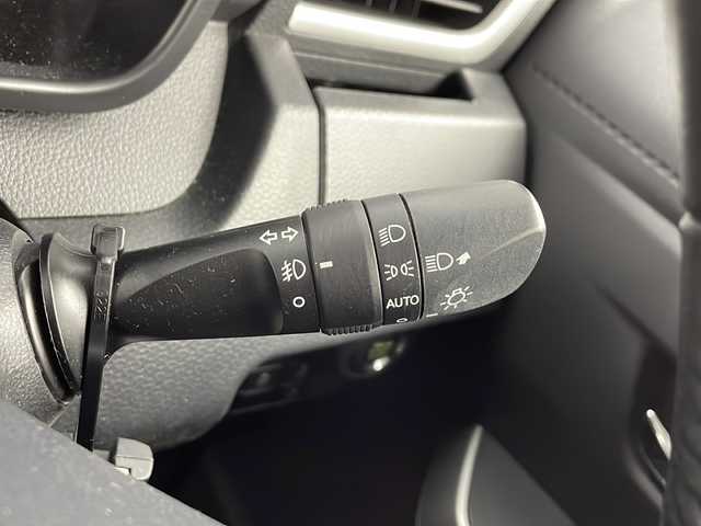 トヨタ ルーミー カスタムG－T 愛知県 2018(平30)年 6.5万km ブラックマイカメタリック /純正ナビ　NSZT-W68T//CD DVD BT フルセグTV SD FM AM//両側パワースライドドア　//クルーズコントロール　//ＥＴＣ　//バックカメラ　//衝突被害軽減システム　//ロールサンシェード//ドアバイザー//リアソナー//LEDヘッドライト//オートライト//純正フォグランプ//電動格納ウインカーミラー//スマートキー