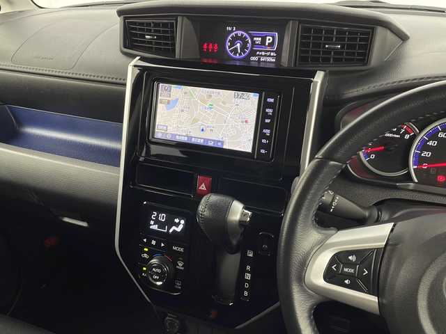 トヨタ ルーミー カスタムG－T 愛知県 2018(平30)年 6.5万km ブラックマイカメタリック /純正ナビ　NSZT-W68T//CD DVD BT フルセグTV SD FM AM//両側パワースライドドア　//クルーズコントロール　//ＥＴＣ　//バックカメラ　//衝突被害軽減システム　//ロールサンシェード//ドアバイザー//リアソナー//LEDヘッドライト//オートライト//純正フォグランプ//電動格納ウインカーミラー//スマートキー