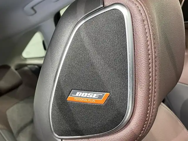 日産 オーラ G 愛知県 2024(令6)年 0.7万km ダークメタルグレー 純正９インチナビ/ＢＯＳＥサウンドシステム/プロパイロット/衝突軽減ブレーキ/ブラインドスポットモニター/クリアランスソナー/車線逸脱警報/ハーフレザーシート/ワイヤレス充電/デジタルインナーミラー/ドライブレコーダー/ビルトインＥＴＣ２．０/USB＆HDMI入力端子/アクセサリーソケット/LEDヘッドライト/ISOFIX/純正フロアマット/純正17インチアルミホイール