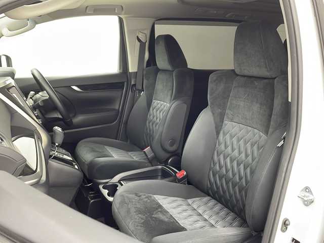 トヨタ アルファード S 兵庫県 2020(令2)年 3.3万km ホワイトパールクリスタルシャイン ・純正9インチナビ/・CD/DVD/AM/FM/・フルセグTV/・Bluetooth接続/・12.1インチフリップダウンモニター/・サンルーフ/・バックカメラ/・両側パワースライドドア/・ビルトインETC/・社外前後ドライブレコーダー/・HDMI接続/・2列目オットマン/・ZEUS製エアロ（フロント、サイド、リア）/・ZEUS製4本出しマフラー/・トヨタセーフティセンス/・プリクラッシュセーフティ/・レーンディパーチャーアラート/・クリアランスソナー/・パーキングサポートブレーキ/・ロードサインアシスト/・レーダークルーズコントロール/・オートマチックハイビーム/・社外フロアマット（M’Z SPEED）/・タナベローダウンサス/・電子パーキングブレーキ/・オートホールド/・