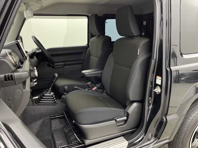 スズキ ジムニー XC 新潟県 2020(令2)年 2.7万km ブルーイッシュブラックパール3 カロッツェリア製メモリナビ（Bluetooth・CD・USB・DVD）/フルセグ　/ワンオーナー　/ビルトインETC　/前席シートヒーター　/前後ドライブレコーダー/レーンキープアシスト　/クルーズコントロール　/LEDオートライト　/衝突被害軽減　/ミラーヒーター　/リバースマフラー　/ブリッジファースト製ジャンパー/４WD/純正フロアマット/社外１６インチアルミホイール/スマートキー/スペアキー/保証書　/取扱説明書