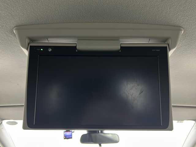 トヨタ シエンタ ハイブリッド G 宮城県 2016(平28)年 7.9万km ホワイトパールクリスタルシャイン 禁煙車/純正12.1インチフリップダウンモニター/トヨタセーフティーセンス/・プリクラッシュセーフティーシステム/・オートマチックハイビーム/・レーンディバ―チャーアラート/・先行車発進お知らせ/純正7インチナビ/（BT.AM.FM.CD.DVD.SD.USB.HDMI）/バックカメラ/フルセグテレビ/両側パワースライドドア/前方ドライブレコーダー/ビルトインETC/革巻きステアリング/ステアリングスイッチ/プッシュスタート/スマートキー/スペアキー/純正フロアマット/純正ドアバイザー/LEDヘッドライト/フォグランプ/純正15インチホイールキャップ/横滑り防止機能/アイドリングストップ