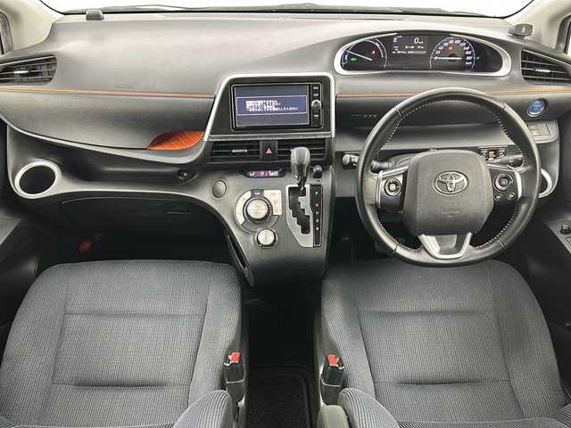 トヨタ シエンタ ハイブリッド G 宮城県 2016(平28)年 7.9万km ホワイトパールクリスタルシャイン 禁煙車/純正12.1インチフリップダウンモニター/トヨタセーフティーセンス/・プリクラッシュセーフティーシステム/・オートマチックハイビーム/・レーンディバ―チャーアラート/・先行車発進お知らせ/純正7インチナビ/（BT.AM.FM.CD.DVD.SD.USB.HDMI）/バックカメラ/フルセグテレビ/両側パワースライドドア/前方ドライブレコーダー/ビルトインETC/革巻きステアリング/ステアリングスイッチ/プッシュスタート/スマートキー/スペアキー/純正フロアマット/純正ドアバイザー/LEDヘッドライト/フォグランプ/純正15インチホイールキャップ/横滑り防止機能/アイドリングストップ