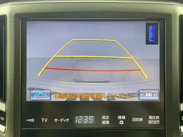 トヨタ クラウン ハイブリッド アスリートS 大阪府 2015(平27)年 6.9万km ホワイトパールクリスタルシャイン トヨタセーフティセンス/・プリクラッシュセーフティ/・レーダークルーズコントロール/・インテリジェントクリアランスソナー/純正ツインディスプレイナビ/TVキャンセラー/バックカメラ/LEDヘッドライト/LEDフロントフォグランプ/メモリ機能付パワーシート/前席シートヒーター/革巻きステアリング/ステアリングヒーター/電動チルト＆テレスコピック/純正17インチアルミホイール/純正フロアマット/純正サイドバイザー/純正ビルトインETC