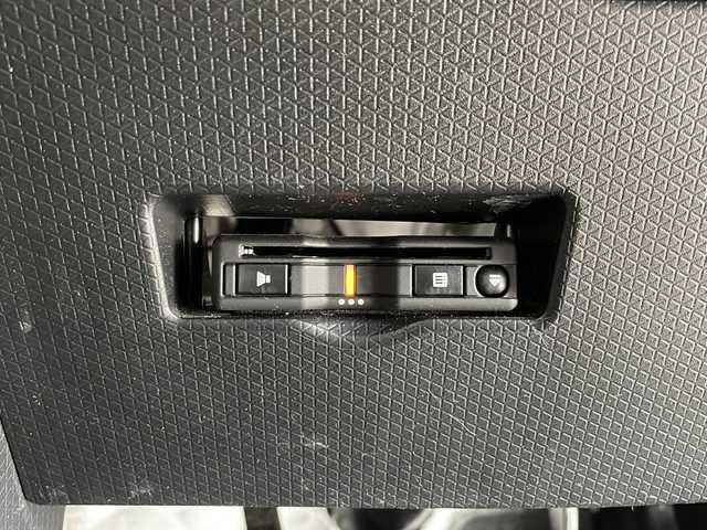 ダイハツ タント カスタム X セレクション 秋田県 2020(令2)年 5.3万km ブラックマイカメタリック 純正メモリーナビ　NMZK-W70D/CD　DVD　フルセグTV　SD　USB　BT/純正ドライブレコーダー/純正フロアマット/ドアバイザー/前後コーナーセンサー/プッシュスタート/シートバックテーブル/後席サンシェード/ウィンカーミラー/バックカメラ/両側パワースライドドア/スマートアシスト/衝突被害軽減ブレーキ/車線逸脱警報/誤発進抑制機能/先行車発進告知/オートマチックハイビーム/LEDヘッドライト/LEDフォグ/レザー調シートカバー/ETC/スマートキー/純正アルミ組サマータイヤ積込