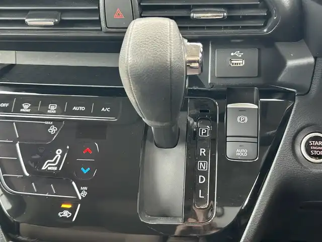 日産 ルークス HWS Gターボ プロパイロットED 鳥取県 2022(令4)年 3.8万km フローズンバニラパール ターボ車/純正9インチナビ/フルセグ/CD/DVD/BT/USB/アラウンドビューモニター/プロパイロット/エマージェンシーブレーキ/両側パワースライドドア/ドライブレコーダー・ETC/ハーフレザーシート/LEDヘットライト/純正15インチアルミホイール/プッシュエンジンスタート/電動パーキングブレーキ/アイドリングストップ/フロアマット・ドアバイザー