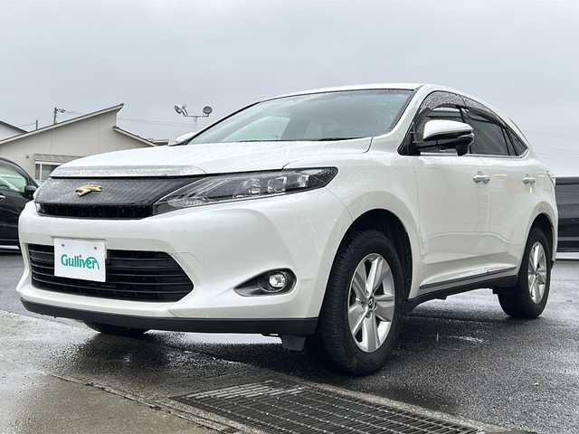 トヨタ ハリアー エレガンス 香川県 2016(平28)年 8.5万km ホワイトパールクリスタルシャイン ハーフブラックレザーシート/チルト＆テレスコピックステアリング/純正ナビ/・バックカメラ/・フルセグ/・DVD再生機能/・Bluetooth/D席パワーシート/LEDヘッドライト/ETC/ステアリングスイッチ/エンジンスタートボタン/アイドリングストップ/ABS/横滑り防止装置/オートライト/オートエアコン/ブレーキアシスト/エアバック/・D席＋N席＋サイド/純正ホイール/パワーステアリング/パワーウィンドウ