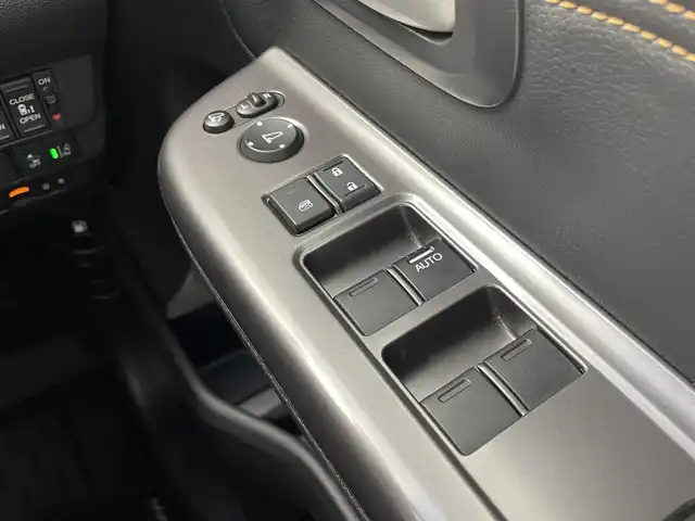 ホンダ フリード ハイブリット クロスター ホンダセンシング 茨城県 2019(令1)年 3.9万km シルバーミストグリーンM 純正9型ナビ/バックカメラ/フルセグ/衝突被害軽減ブレーキ/車線逸脱抑制装置/レーダークルーズコントロール/クリアランスソナー/両側電動スライドドア/ETC/ドラレコ/純正15インチAW/LEDヘッドライト/スマートキー