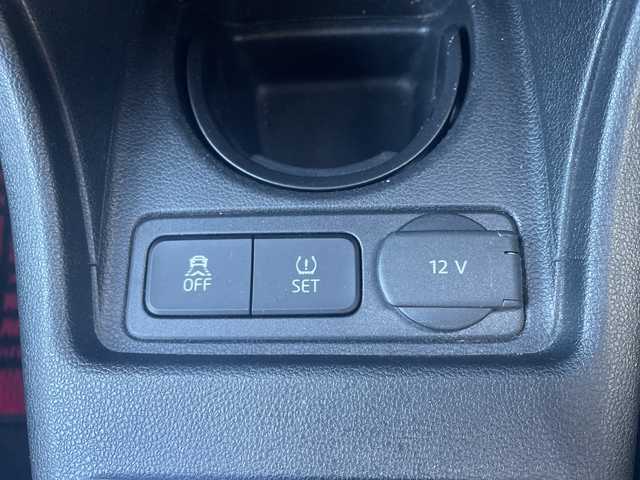 フォルクスワーゲン アップ！ クロスアップ！ 高知県 2018(平30)年 5.3万km 青Ｍ コスタアズールメタリック200台限定車/オールイン・セーフティ/シティエマージェンシーブレーキ/スタティックコーナリングライト/リヤビューカメラRearAssist/リヤパークディスタンスコントロール/オプティカルパーキングシステム/ブレーキアシスト/エマージェンシーストップシグナル/クルーズコントロール/前席シートヒーター/レインセンサー/VW純正インフォテイメントシステム/CompositionPhone/専用フロントバンパー/専用リヤバンパー/専用シルバールーフレール/ダークティンテッドガラス/専用ブラックサイドモールディング/純正16インチアルミホイール/専用ホイールハウスエクステンション/専用シルバードアミラー/専用ドアシルプレート/アレルゲン除去機能付きフレッシュエアフィルター/保証書/取説