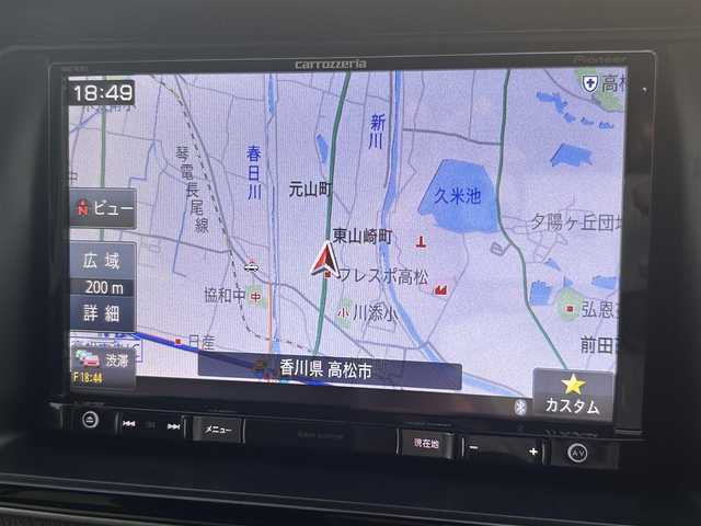 トヨタ ヴォクシー ZS 煌 香川県 2018(平30)年 3.8万km ホワイトパールクリスタルシャイン 社外8インチメモリーナビ/→AM/FM/CD/DVD/Bluetooth/フルセグTV/クルーズコントロール/衝突軽減ブレーキ/レーンキープアシスト/バックカメラ/ETC/アイドリングストップ/両側パワースライドドア/LEDヘッドライト/オートハイビーム/プッシュスタート/スマートキー/革巻きステアリング/ステアリングスイッチ