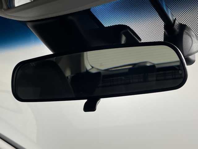 ホンダ フリード ハイブリット クロスター ホンダセンシング 神奈川県 2020(令2)年 4.1万km プラチナホワイトパール ホンダセンシング/純正9インチナビ/・BT/フルセグTV/SD/CD/DVD/AM/FM/バックカメラ/ハーフレザーシート/シートヒーター(D/N)/シートリフター/両側電動スライドドア/ビルトインETC/フロントデアイサー/革巻きステアリング/ステアリングスイッチ/Autoライト/フォグランプ/前後ドライブレコーダー/スマートキー/プッシュスタートボタン/電動格納ミラー/ウィンカーミラー/LEDヘッドライト/純正ドアバイザー/純正フロアマット/純正アルミホイール