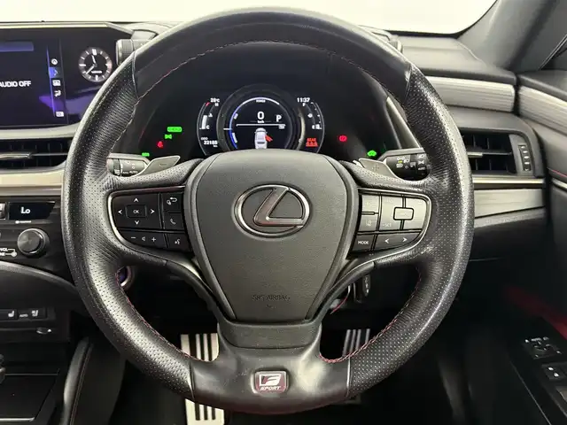 レクサス ＥＳ 300h Fスポーツ 愛知県 2020(令2)年 2.3万km グラファイトブラックガラスフレーク サンルーフ/赤革シート/レクサスセーフティシステム＋/　・プリクラッシュセーフティ/　・レーントレーシングアシスト/　・オートハイビーム/　・レーダークルーズコントロール/　・先行車発信告知/　・ロードサインアシスト/純正ナビ/　（ＢＴ／フルセグＴＶ／ＣＤ／ＤＶＤ／ＵＳＢ）/ビルトインＥＴＣ2.0/ドラレコ/バックカメラ/純正１９インチＡＷ