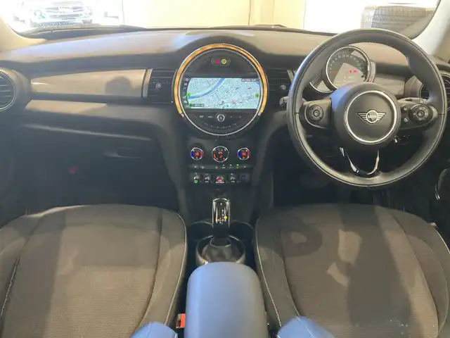 ＭＩＮＩ ミニ クーパー 熊本県 2020(令2)年 4万km ソラリスオレンジ ・スマートキー/・プッシュスタート/・インテリジェントセーフティ/・PDC自動起動/・パーキングアシスト/・前席シートヒーター /・純正HDDナビ/　【Bluetooth・USB・MSV】/・バックカメラ/・ETC/・ドライブレコーダー(前後録画)/・LEDヘッドランプ/・LEDフォグランプ/・UKテール/・純正マット/・保証書/取説