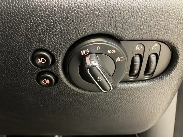 ＭＩＮＩ ミニ クーパー 熊本県 2020(令2)年 4万km ソラリスオレンジ ・スマートキー/・プッシュスタート/・インテリジェントセーフティ/・PDC自動起動/・パーキングアシスト/・前席シートヒーター /・純正HDDナビ/　【Bluetooth・USB・MSV】/・バックカメラ/・ETC/・ドライブレコーダー(前後録画)/・LEDヘッドランプ/・LEDフォグランプ/・UKテール/・純正マット/・保証書/取説