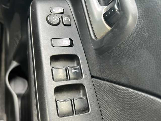 スズキ ワゴンＲ HYBRID FZ 秋田県 2017(平29)年 7.9万km ピュアホワイトP 社外メモリナビ/社外CD、DVD、BT、フルセグ/純正15インチアルミ/４WD/スペアキー