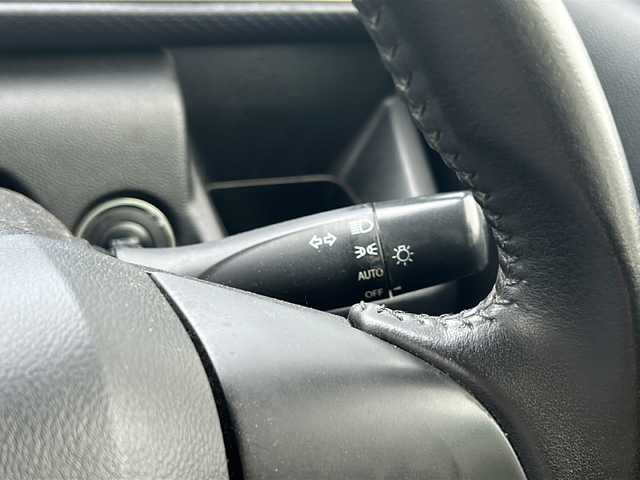 スズキ ワゴンＲ HYBRID FZ 秋田県 2017(平29)年 7.9万km ピュアホワイトP 社外メモリナビ/社外CD、DVD、BT、フルセグ/純正15インチアルミ/４WD/スペアキー