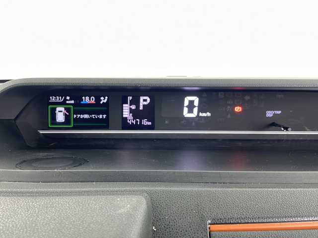 ダイハツ タント ファンクロスターボ 埼玉県 2022(令4)年 4.5万km クロムグレーメタリック 純正７インチナビ　/バックカメラ　/両側パワースライドドア　/フルセグＴＶ　/電動パーキング　/前後コーナーセンサー　/純正１５インチアルミホイール　/ルーフレール　/純正ドアバイザー　/オートライト　/ＬＥＤライト