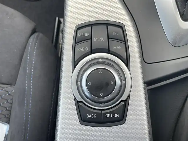 ＢＭＷ ３２０ｄ ブルーパフォーマンス ツーリング Mスポーツ 栃木県 2013(平25)年 5.1万km サファイアブラックP 純正ナビ/AM/FM/AUX/USB/CD/DVD/Bluetooth/ETC/バックカメラ/スマートキー/メモリー機能付パワーシート/コーナーセンサー/HIDオートライト/フロント/リアフォグ/パワーバックドア/横滑り防止装置/純正18インチAW/サイド/カーテンエアバッグ/トノカバー