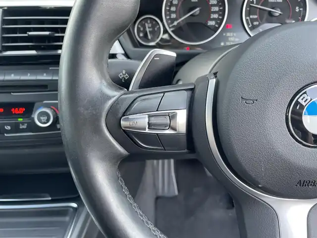 ＢＭＷ ３２０ｄ ブルーパフォーマンス ツーリング Mスポーツ 栃木県 2013(平25)年 5.1万km サファイアブラックP 純正ナビ/AM/FM/AUX/USB/CD/DVD/Bluetooth/ETC/バックカメラ/スマートキー/メモリー機能付パワーシート/コーナーセンサー/HIDオートライト/フロント/リアフォグ/パワーバックドア/横滑り防止装置/純正18インチAW/サイド/カーテンエアバッグ/トノカバー