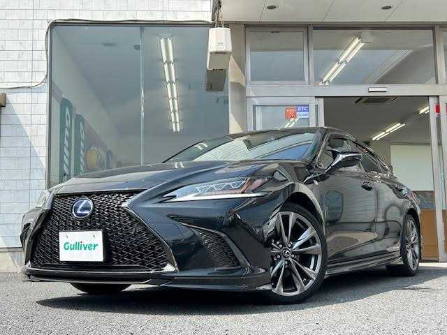 レクサス ＥＳ 300h Fスポーツ 埼玉県 2019(令1)年 9.7万km グラファイトブラックガラスフレーク メーカーナビ/【CD/DVD/フルセグ/Bluetooth】/サンルーフ/TRDエアロ/バックカメラ/デジタルインナーミラー/ブラインドスポットモニター/レーダークルールコントロール/プリクラッシュセーフティシステム/ETC/パワーシート/シートヒーター/エアーシート/ドライブレコーダー