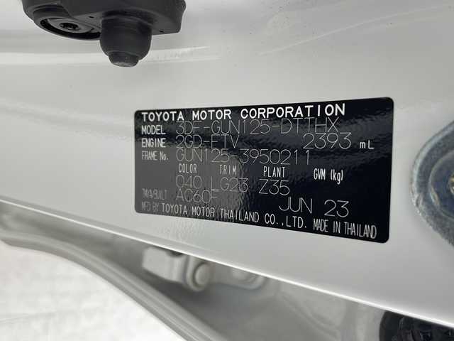 トヨタ ハイラックス Z GRスポーツ 千葉県 2023(令5)年 1.6万km スーパーホワイトⅡ 衝突軽減ブレーキ/レーンキープアシスト/レーダークルーズコントロール/全方位カメラ/純正メモリナビ/（フルセグ/Bluetooth/USB/FM/AM）/ETC/ドライブレコーダー（前後）/アイドリングストップ/ハーフレザーシート/パドルシフト/デジタルインナーミラー/電動格納ミラー/社外フロアマット/LEDヘッドライト/フォグライト/社外サイドバイザー